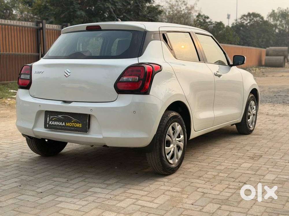 Maruti Suzuki Swift Vxi Optional, 2023, Petrol