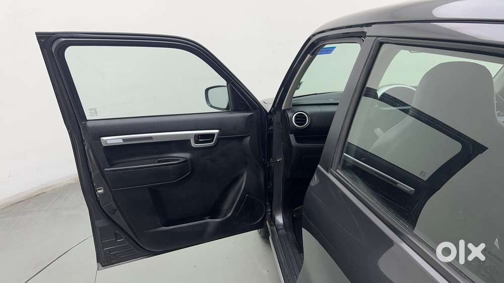 Maruti Suzuki S-presso Vxi Plus, 2022, Petrol