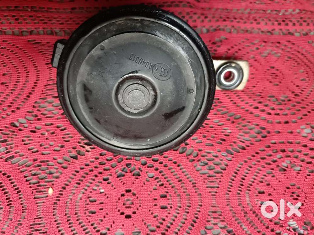 Car horn black