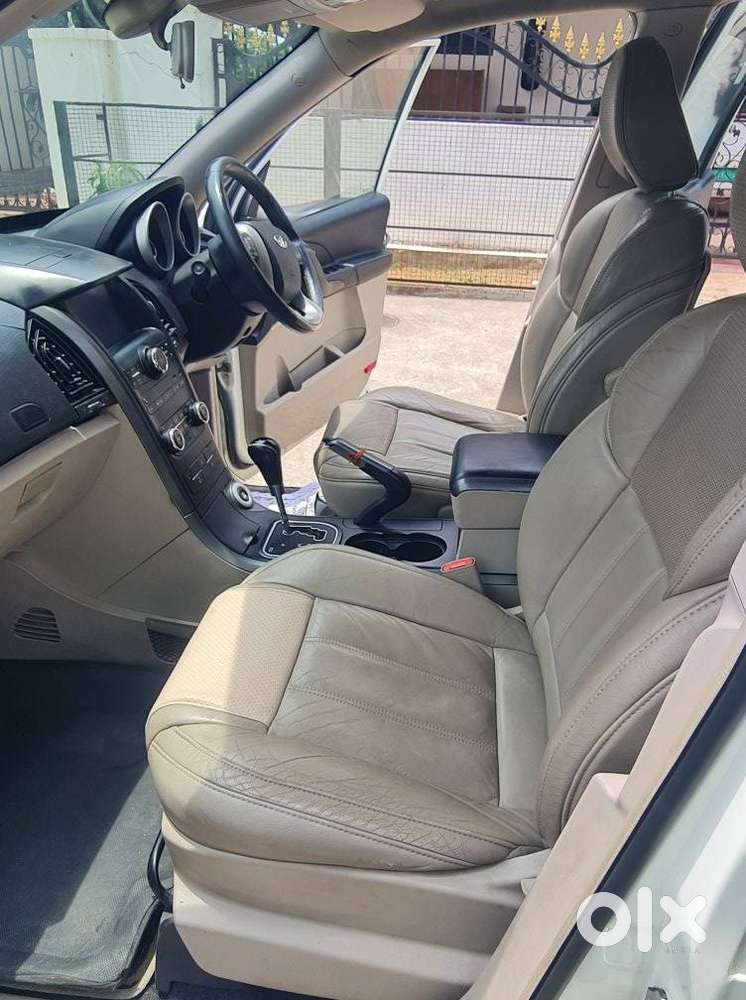 Mahindra Xuv500 At W10 Awd, 2016, Diesel