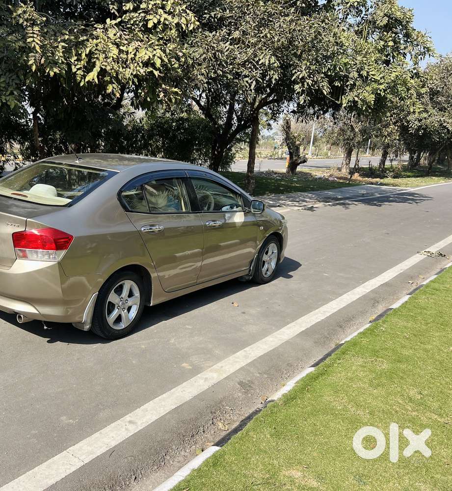 Honda City V Inspire, 2011, Cng & Hybrids