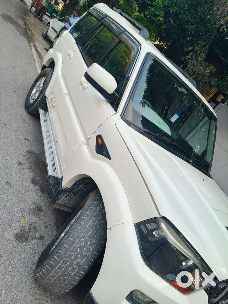 Mahindra Scorpio S4 Plus, 2017, Diesel