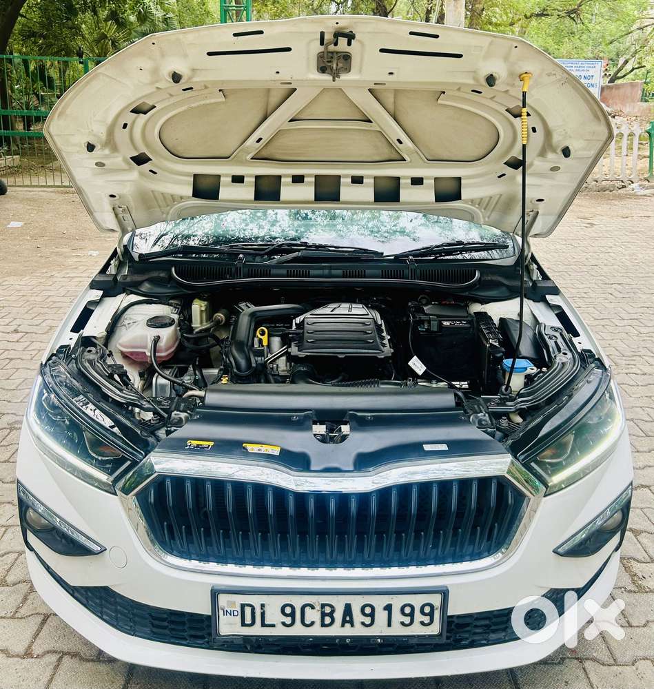 Skoda Slavia 1.0 Tsi Style At, 2022, Petrol