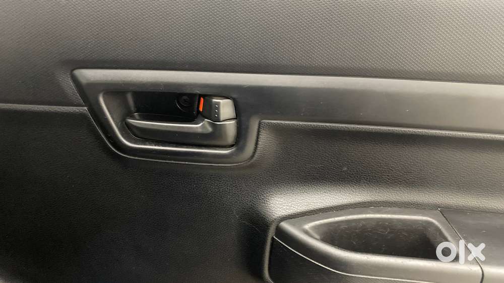 Maruti Suzuki S-presso Vxi Plus Amt, 2019, Petrol