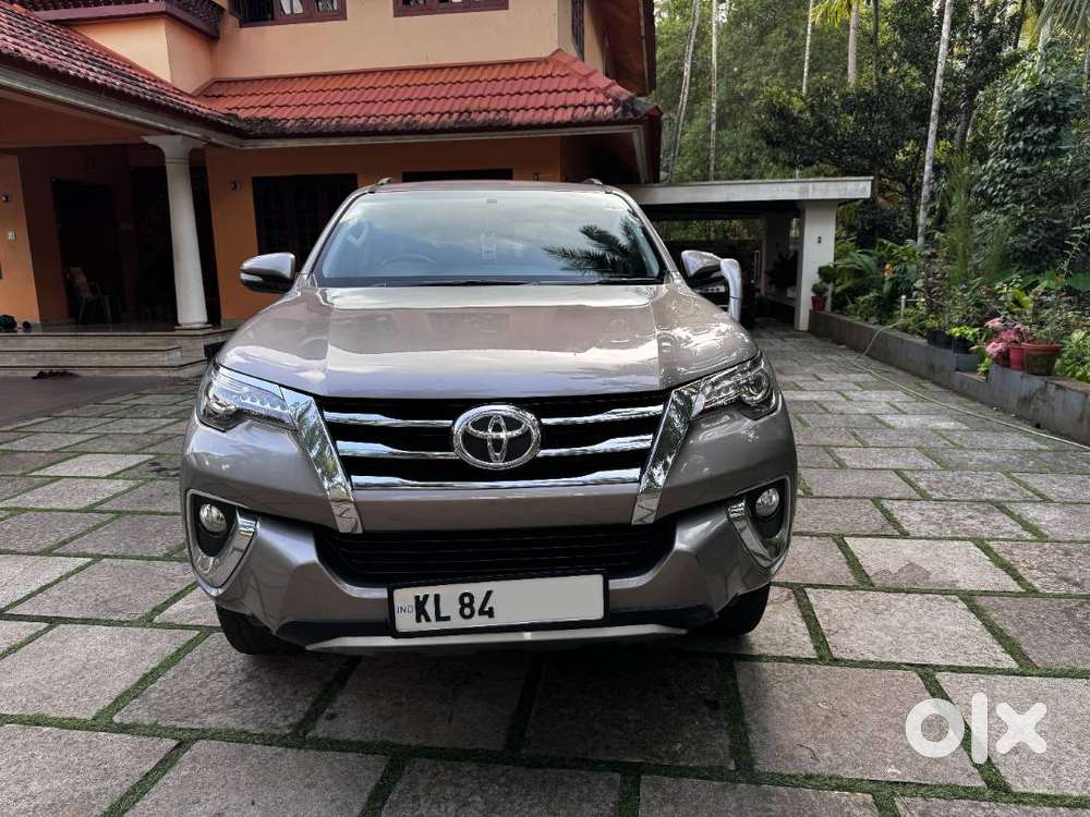 Toyota Fortuner 2017 2w At