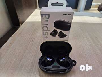 Samsung Buds Plus Black TWS with Spigen RA Case Brand New