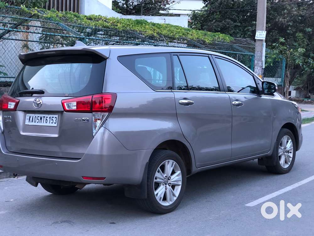 Toyota Innova Crysta 2.8z Automatic, 2016, Diesel
