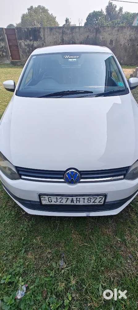 Volkswagen Polo Petrol /cng