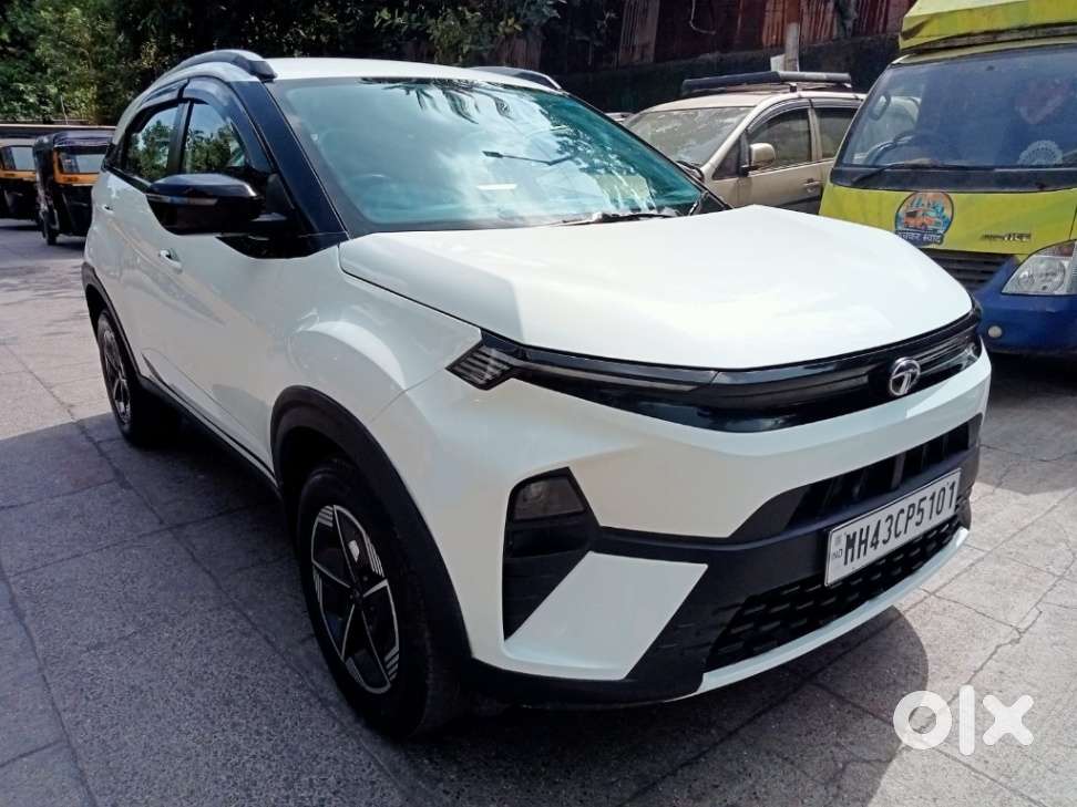 Tata Nexon Creative Plus 1.2 Revotron Petrol 6 Amt, 2023, Petrol