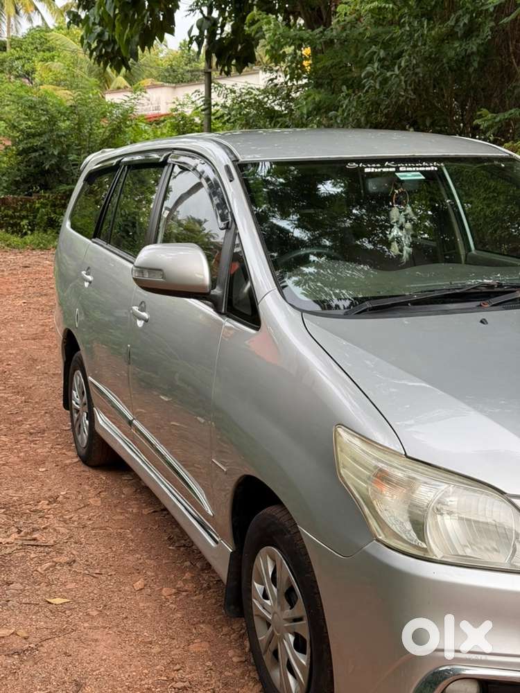 Toyota Innova Diesel 2011