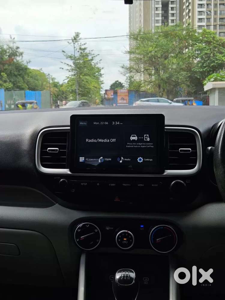 Hyundai Venue 1.2 S (o), 2023, Petrol