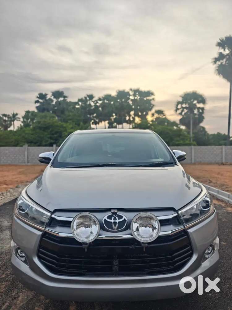 Toyota Innova Crysta 2.8 Zx At 7str 2016