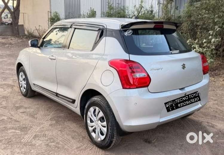 Maruti Suzuki Swift 1.2 Vxi Glory Edition, 2022, Petrol