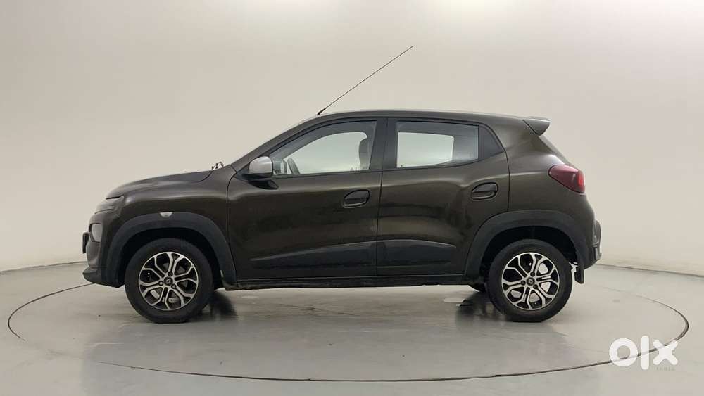 Renault Kwid 1.0 Rxt Amt, 2022, Petrol