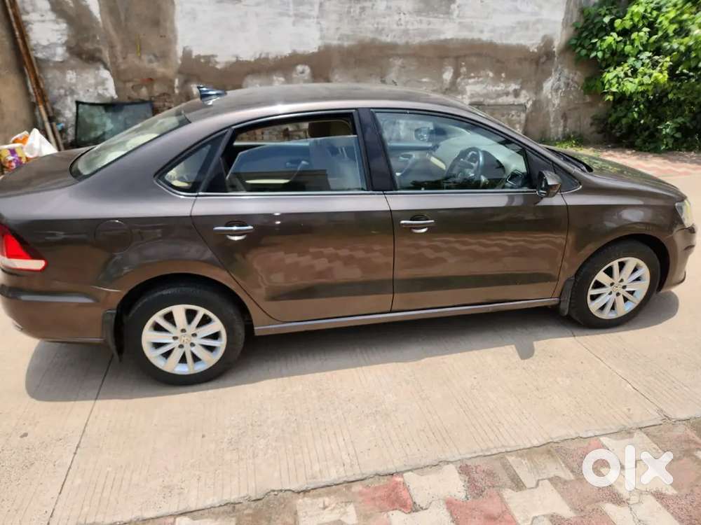 Volkswagen Vento 2015 1.5 Celeste.
