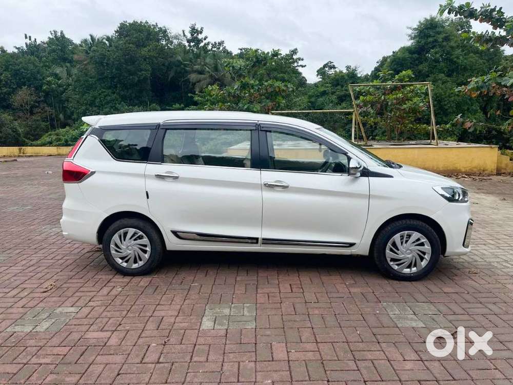 Maruti Suzuki Ertiga Vxi Shvs, 2021, Petrol