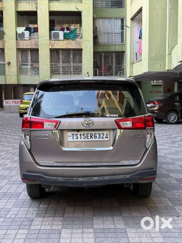 Toyota Innova Crysta 2.8 Gx At, 2018, Diesel