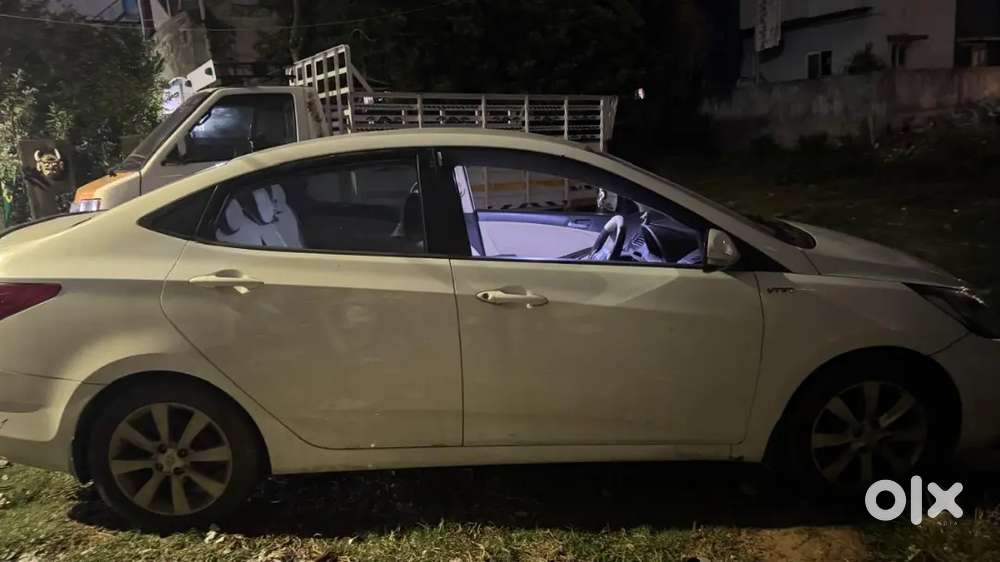 Hyundai Verna 2013 Petrol Manual
