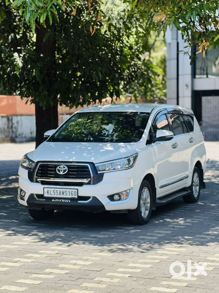 Toyota Innova Crysta 2.4 G Mt, 2017, Diesel