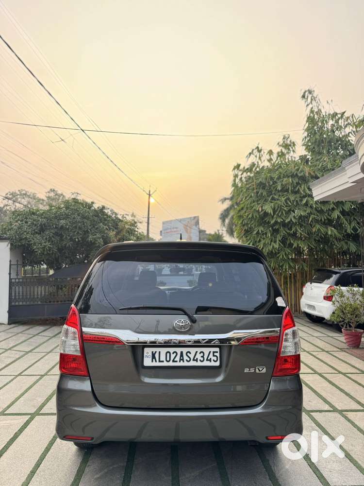 Toyota Innova 2.5 Vx 8 Str, 2014, Diesel