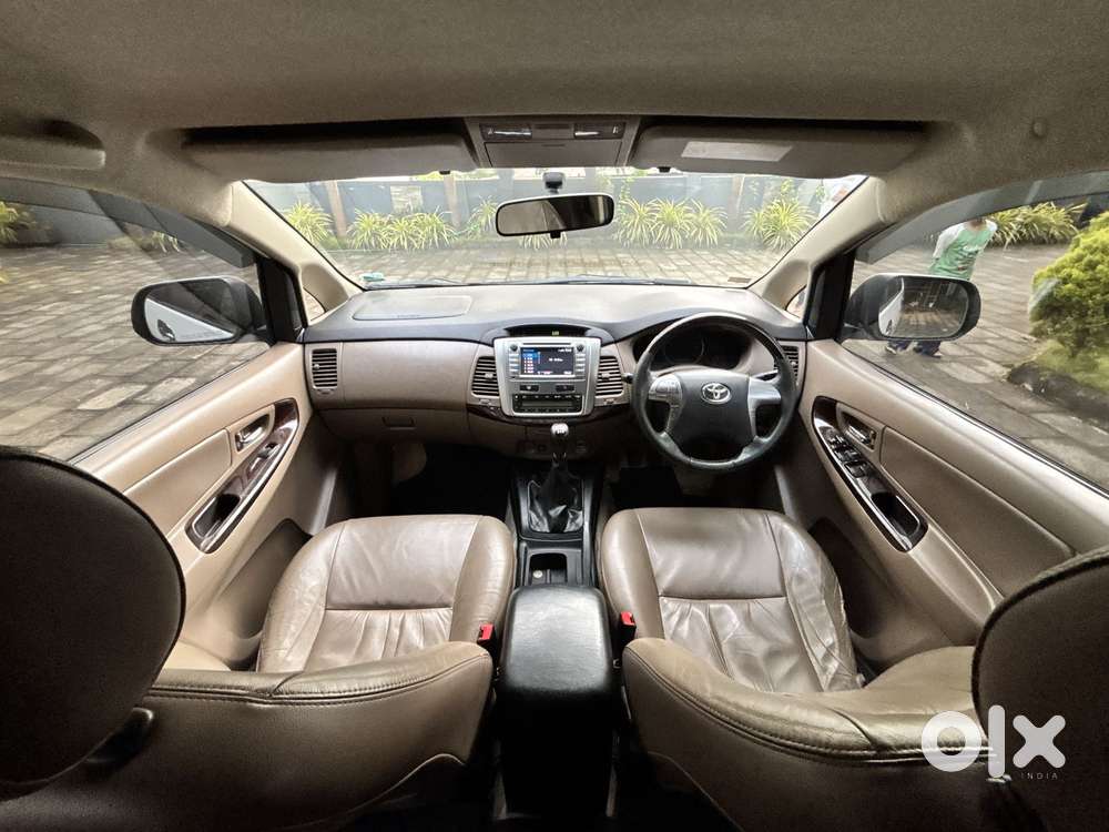 Toyota Innova 2.5 Zx Diesel 7 Seater, 2015, Diesel