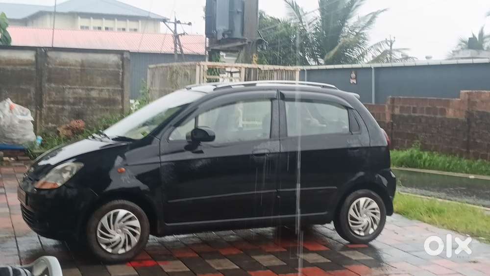 Chevrolet Spark Petrol 2010
