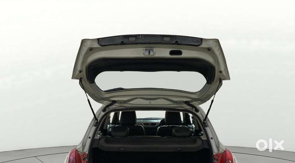 Maruti Suzuki Swift Vxi, 2015, Petrol