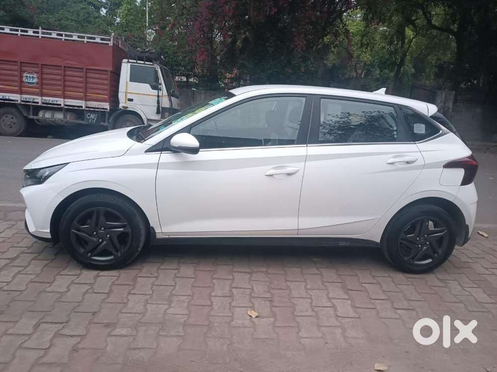 Hyundai New I20 2023 Diesel Well Maintained