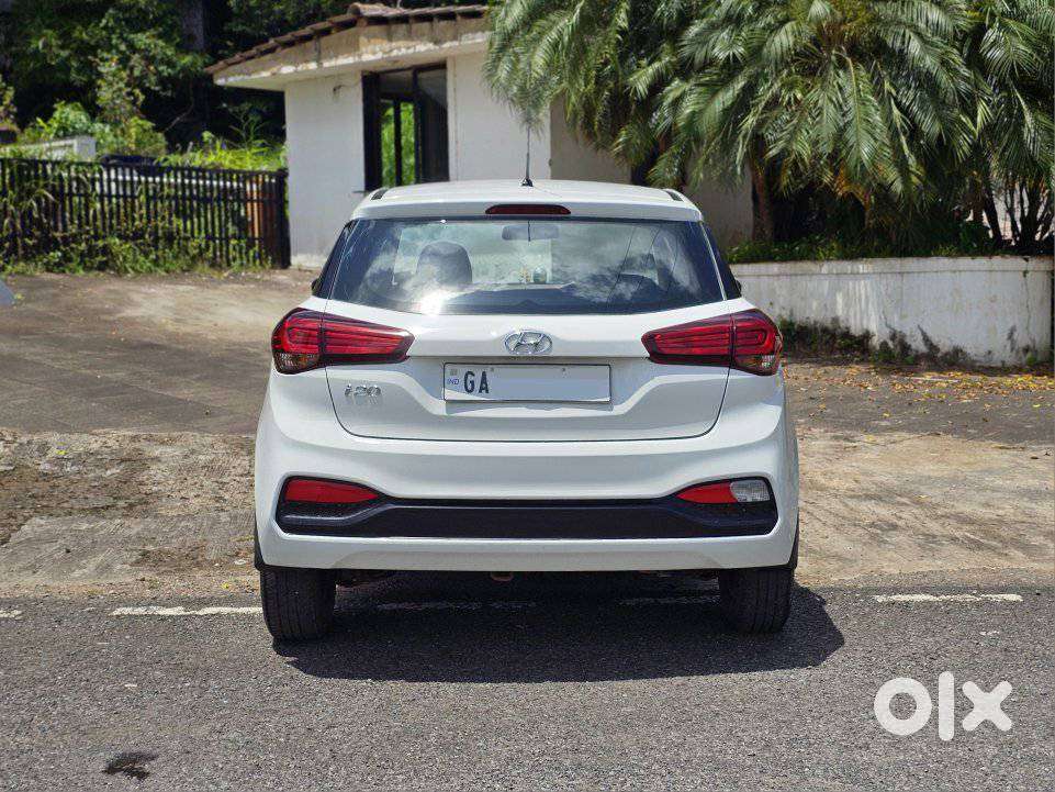 Hyundai Elite I20 [ ] 1.2 Magna Executive, 2018, Petrol