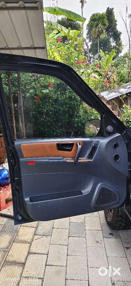 2.2  Safari Dicor 4×4