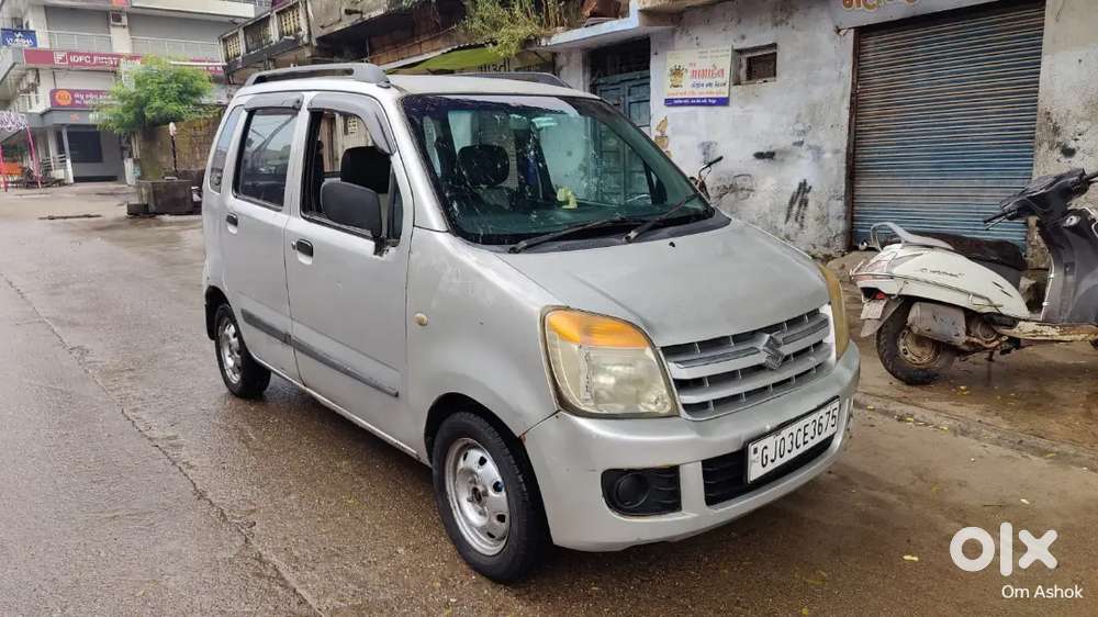 Petrol Cng Rc Book Entry  2029 Up To Parsing Insurance And Puc Raning