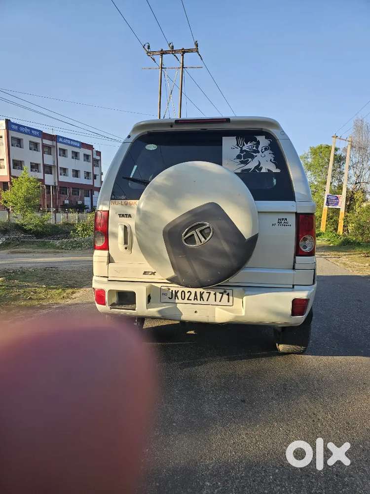Tata Safari 2009 Diesel 110000 Km Driven