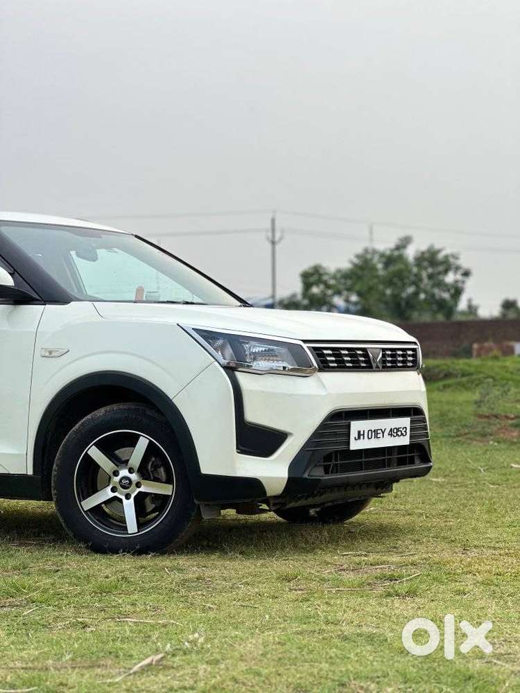 Mahindra Xuv300 W6 Diesel, 2023, Diesel