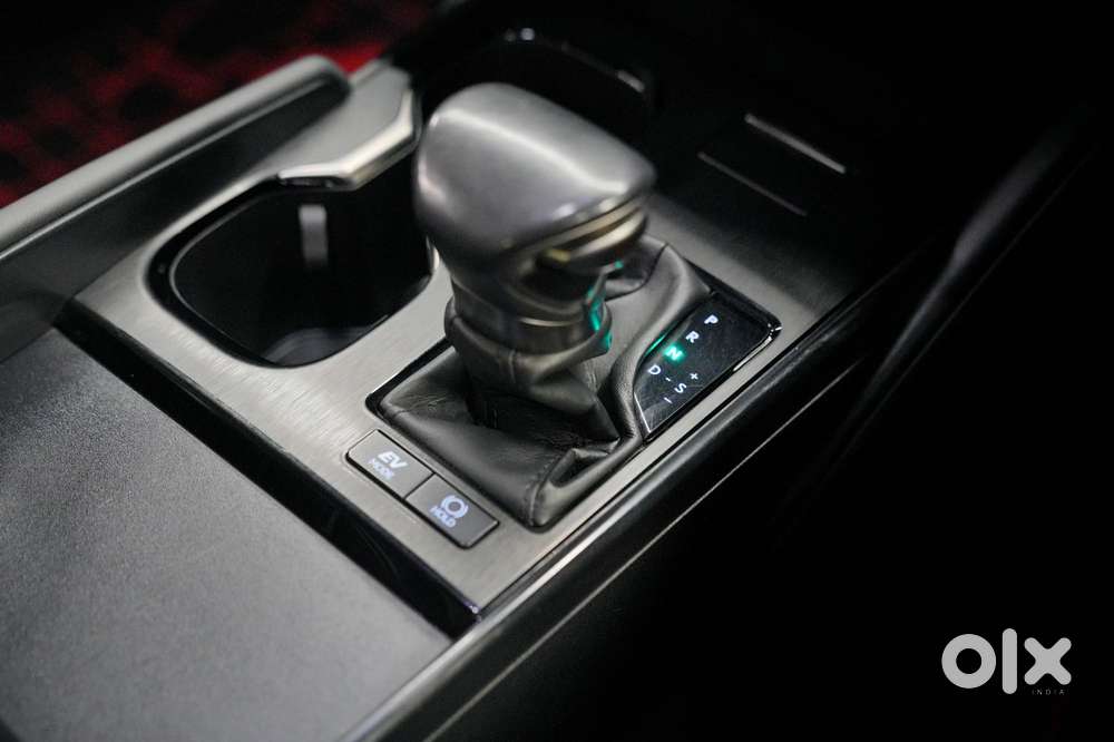Lexus Es 300h Exquisite, 2024, Petrol