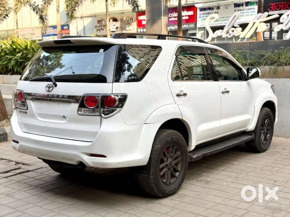 Toyota Fortuner 2015 Diesel Well Maintained