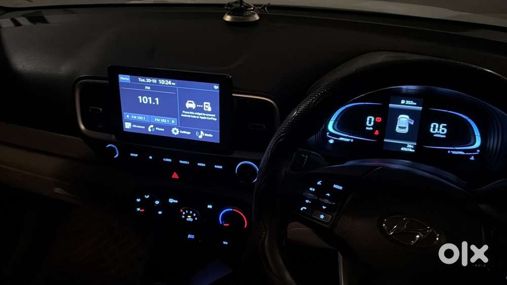 Hyundai Venue Petrol 2022
