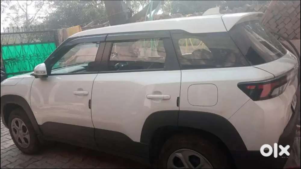 Maruti Suzuki Brezza 2024 Cng & Petrol Good Condition