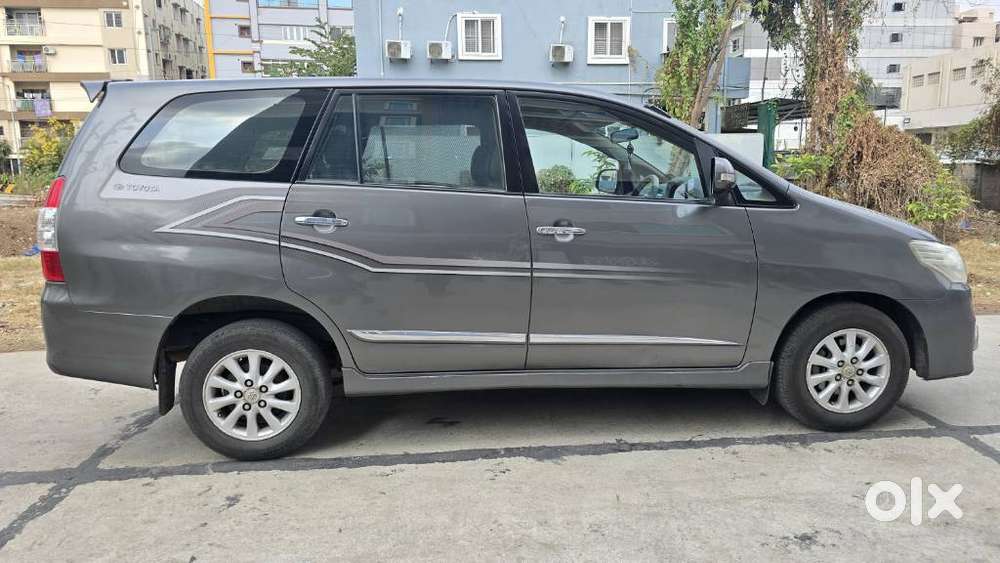 Toyota Innova 2.5 Z Diesel 7 Seater, 2014, Diesel