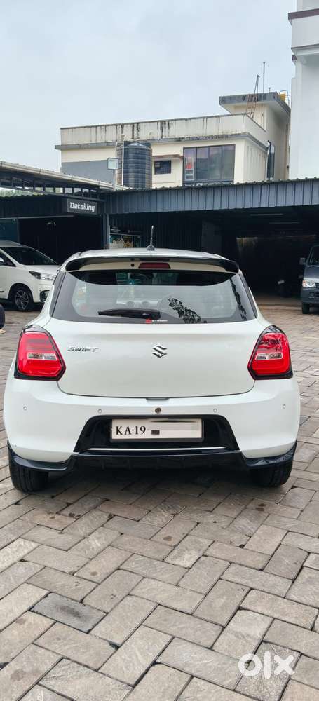 Maruti Suzuki Swift Amt Zxi Plus, 2018, Petrol