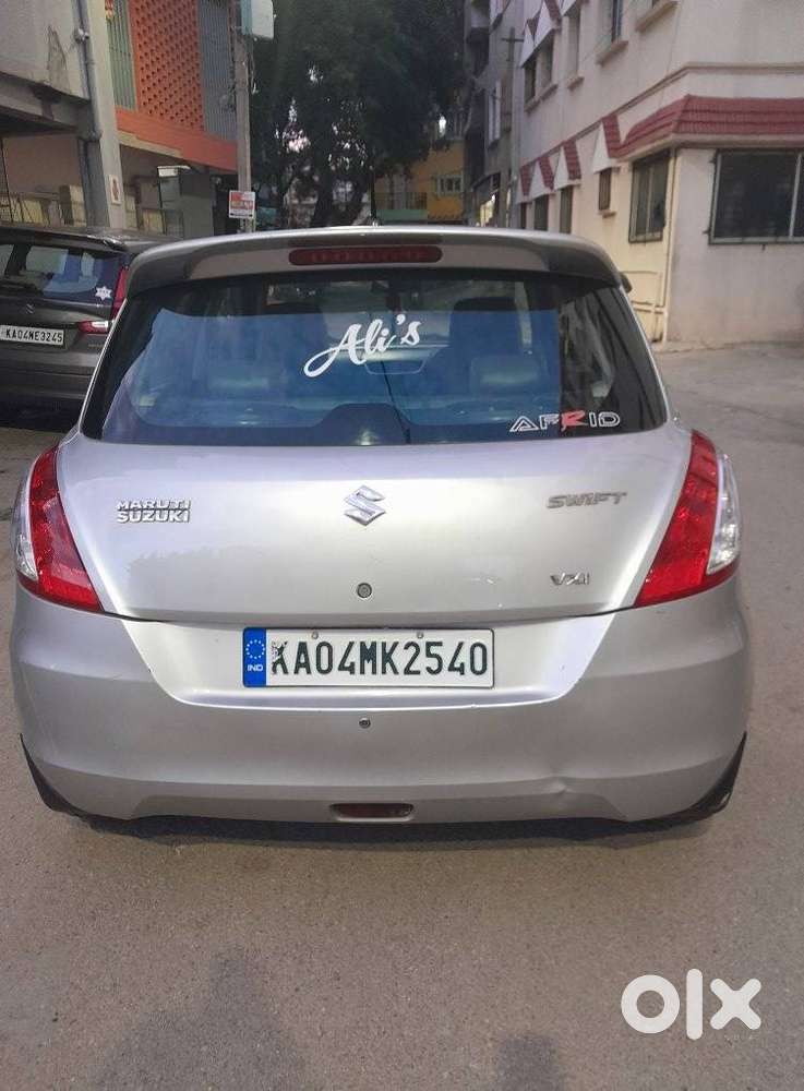 Maruti Suzuki Swift Vxi Optional, 2012, Petrol