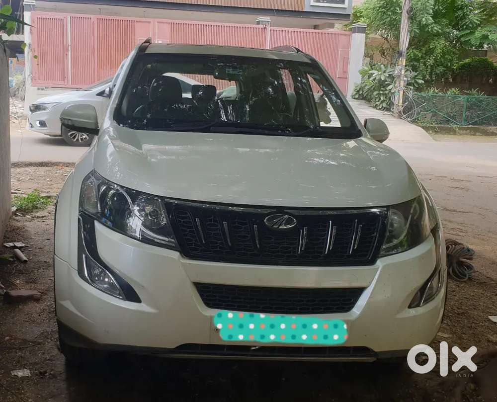 Mahindra Xuv500 2wd 2017