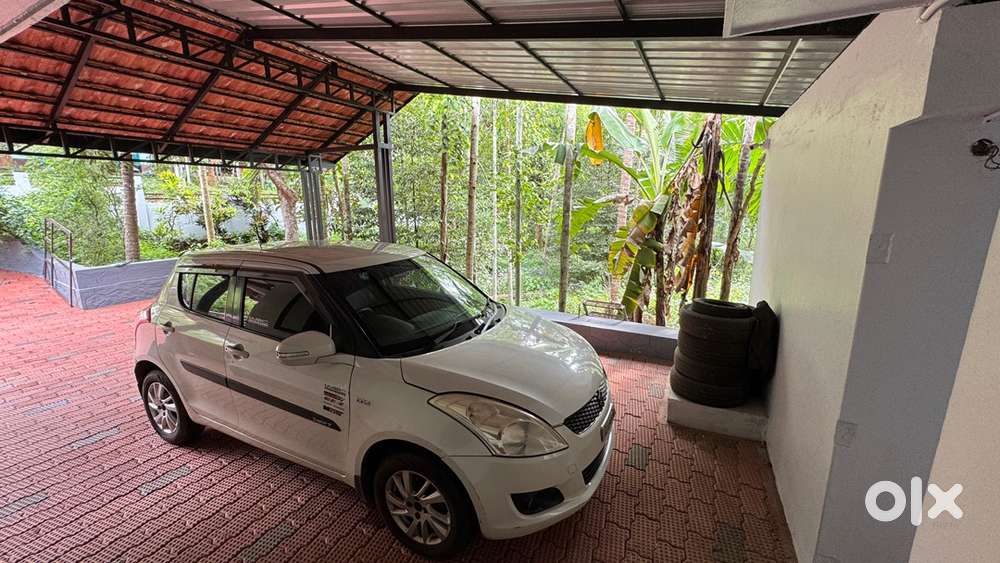 Maruti Suzuki Swift 2012