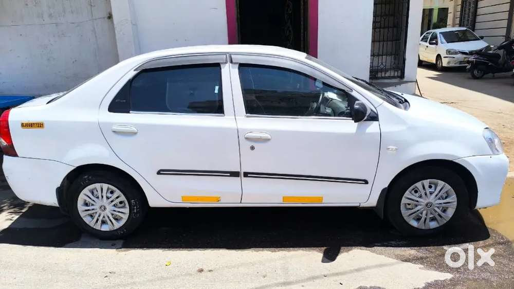 Ambassador Ambassador 2020 Cng & Hybrids 20000 Km Driven