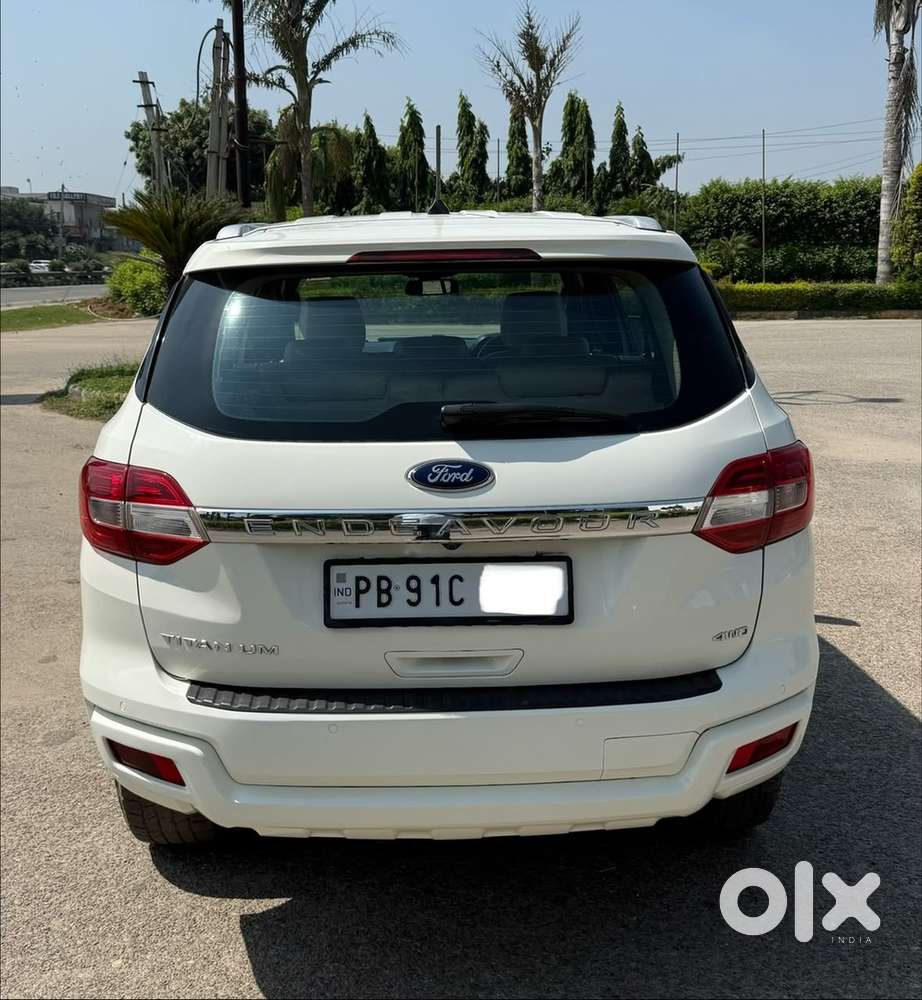 Ford Endeavour 3.2 2019