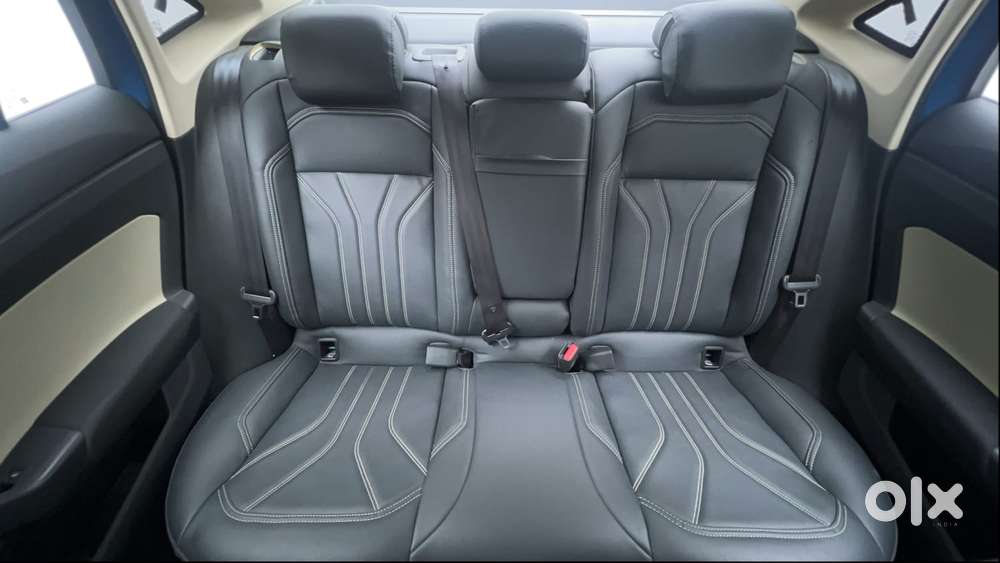 Skoda Slavia Ambition 1.0l Tsi Mt, 2022, Petrol