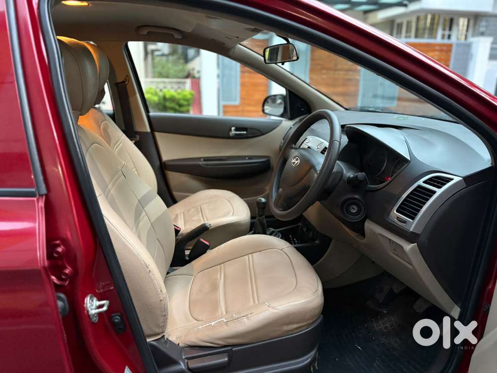 Hyundai I20 Magna 1.2 Mt, 2010, Petrol