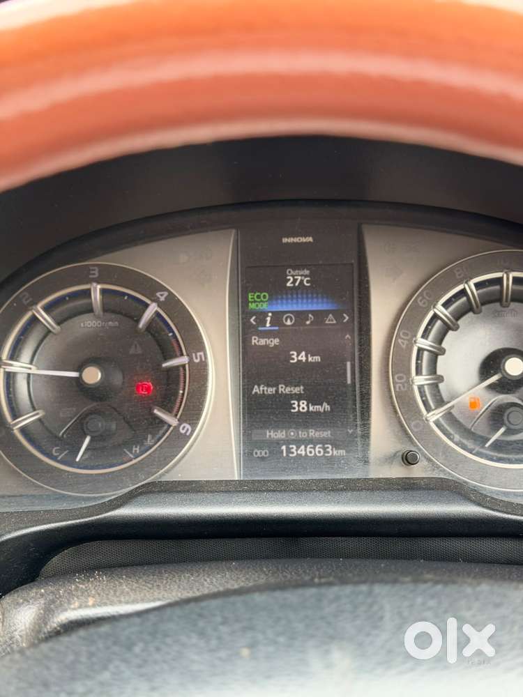 Toyota Innova Crysta 2.4 V, 2018, Diesel
