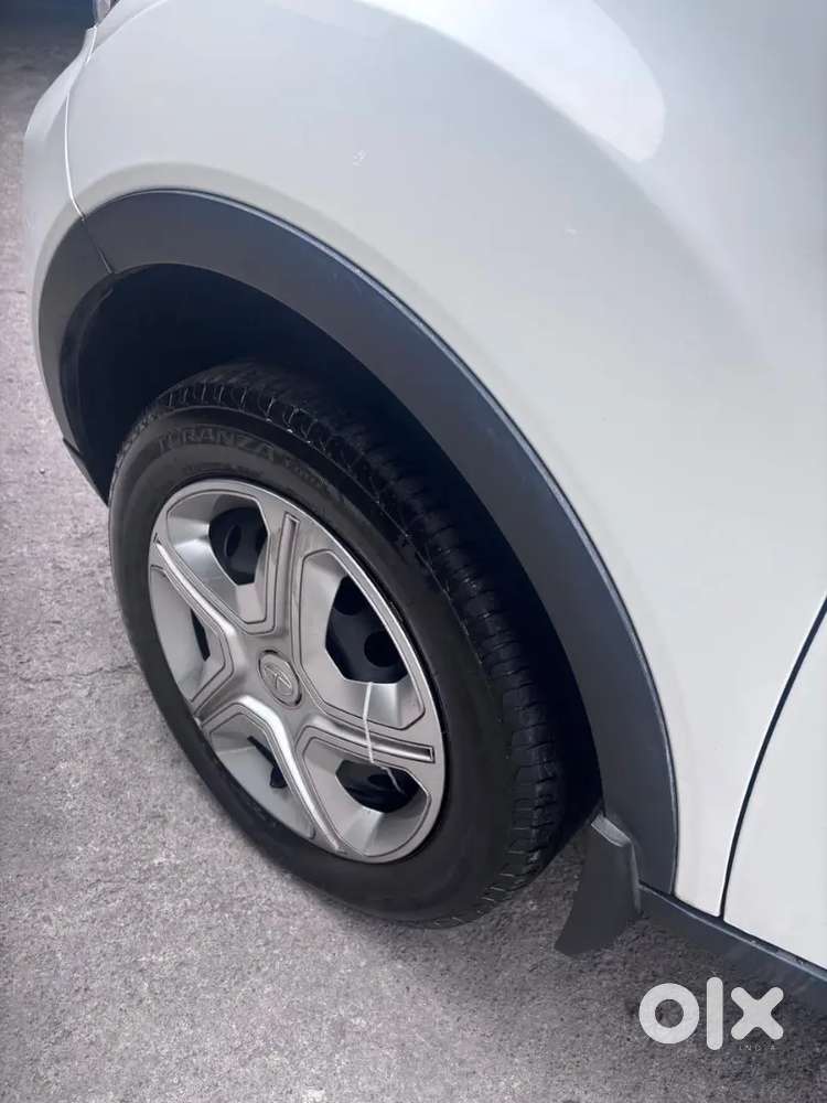 Tata Nexon Xm 2021 Petrol Manual  Single Owner  Well Maintained