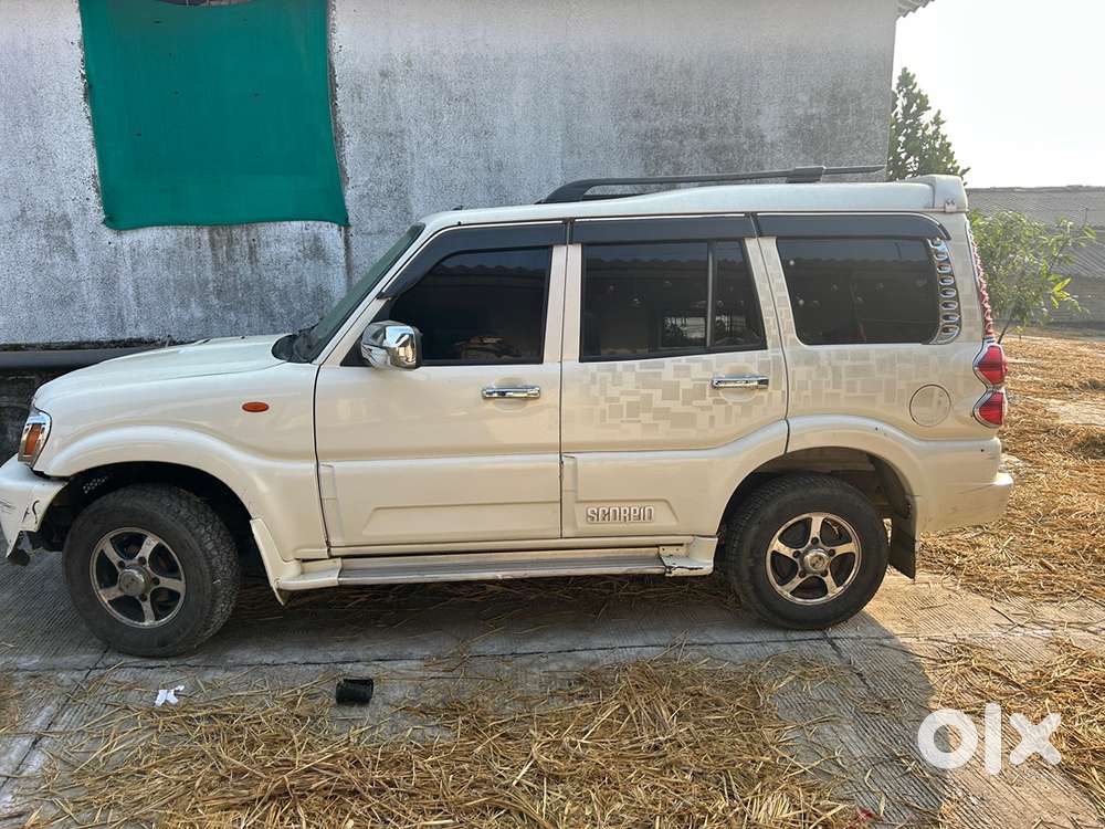 Mahindra Scorpio Classic 2013 Diesel Manual