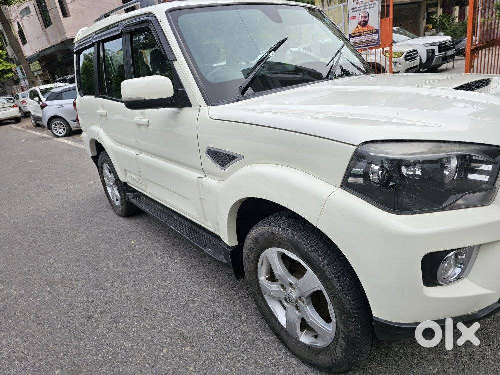 Mahindra Scorpio Classic 2.2 S 11 Mt 7 Str, 2018, Diesel
